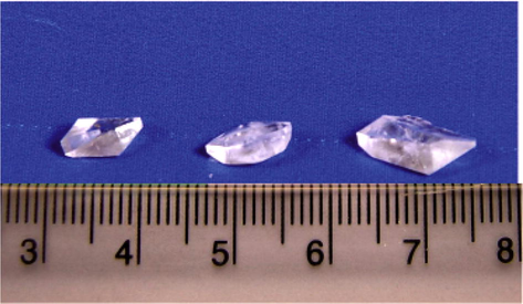 α-Glycine crystal (1:0.4).
