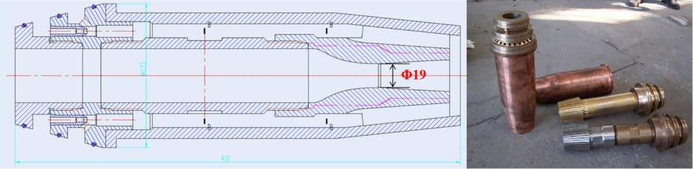 Internal mixed-flame cutting nozzle for ultra-large section steel ingot.